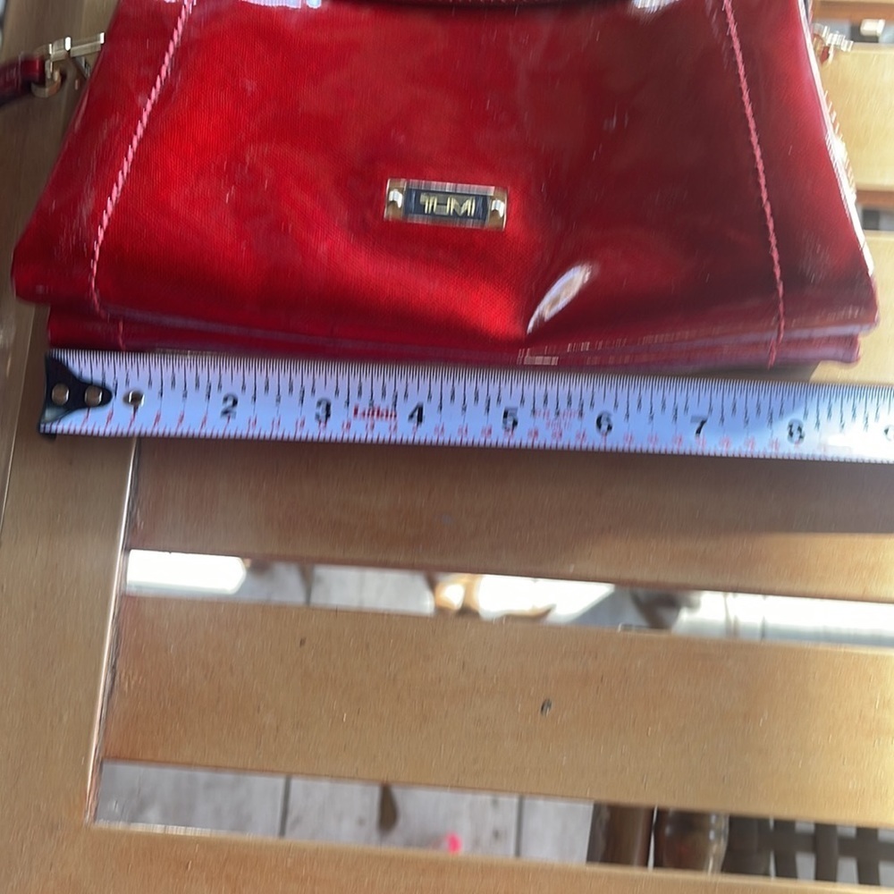 TUMI Red Metallic Crossgrain Zip Top Wristlet Clutch Bag Gold Hardware - Picture 10 of 12
